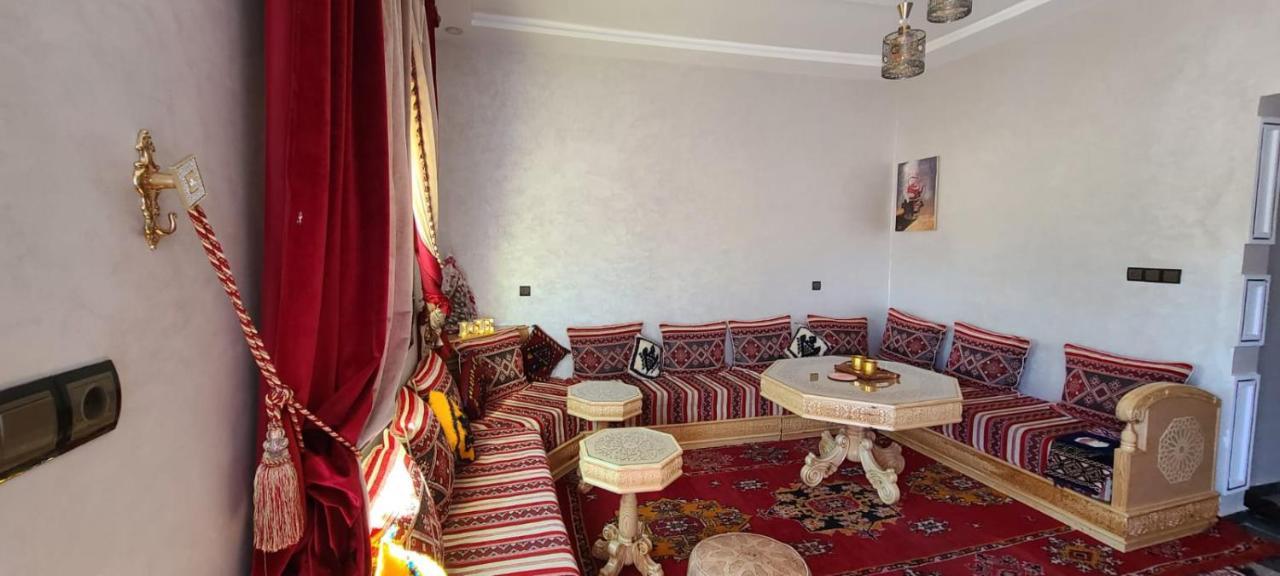 Traditional Place With A Special Moroccan Touch I Fibre Internet Up To 100 Mbps I Palms Residence Errachidia Extérieur photo